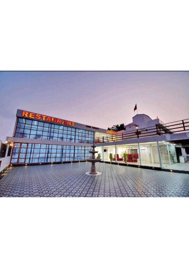 Gods County Hotels & Resorts Tarapith Exterior foto